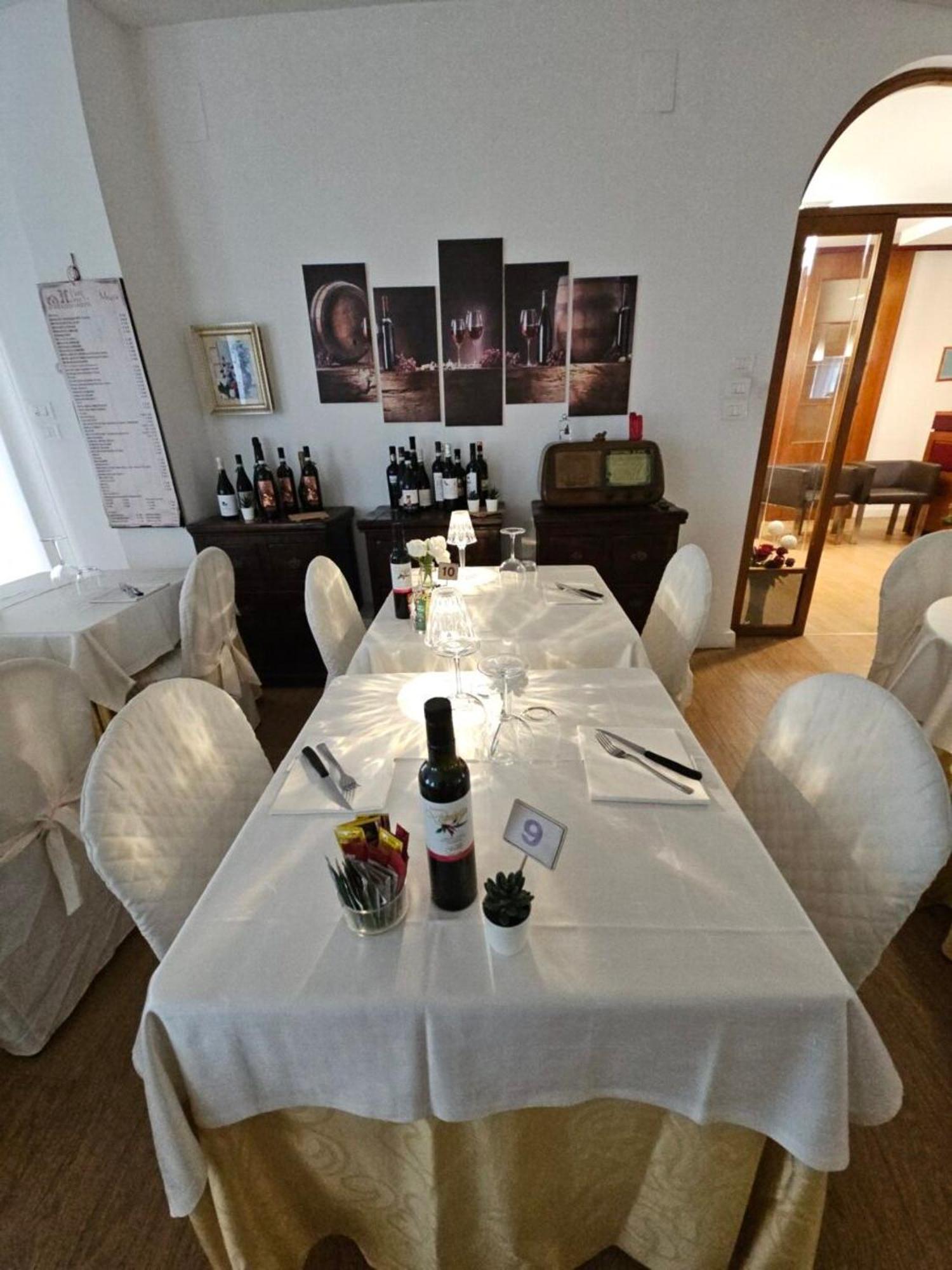 Hotel Mazzocchetti 치타 산트  안젤로 외부 사진