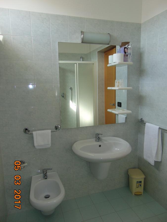 Hotel Mazzocchetti 치타 산트  안젤로 외부 사진